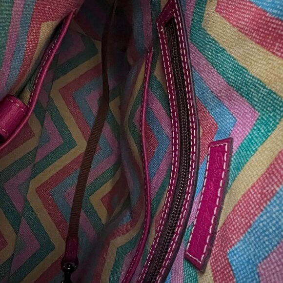 EUC Dooney & Bourke Claremont pebble leather dome satchel - Picture 5 of 5